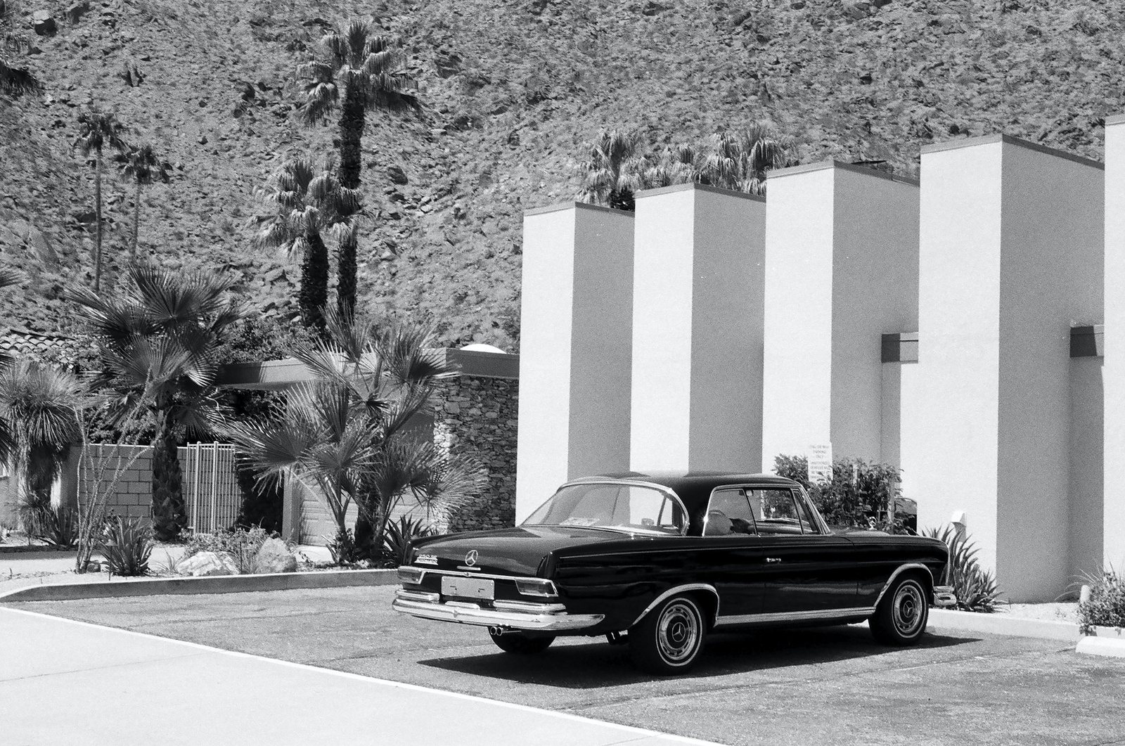 Mid-century modern architecture in Palm Springs